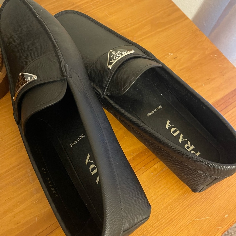 • Prada • Mens Loafers